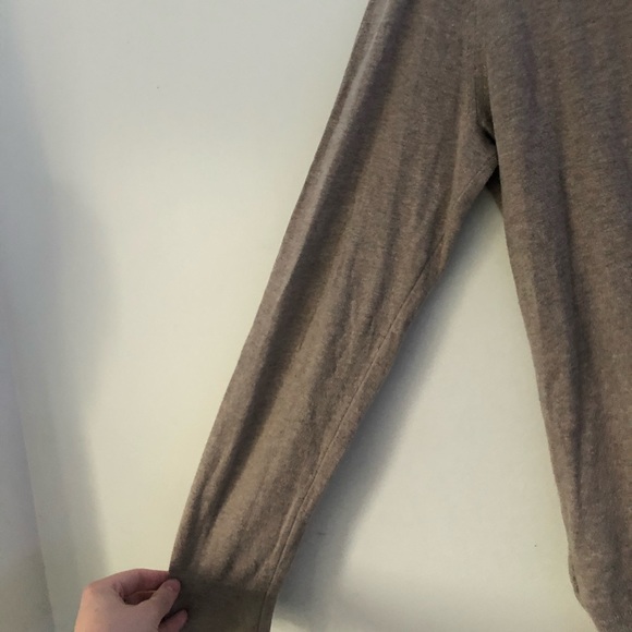Banana Republic long sleeve - Picture 6 of 7